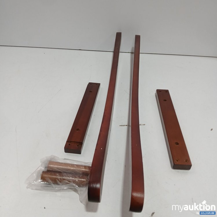Artikel Nr. 955517: Diverse Holzbeine 74cm 