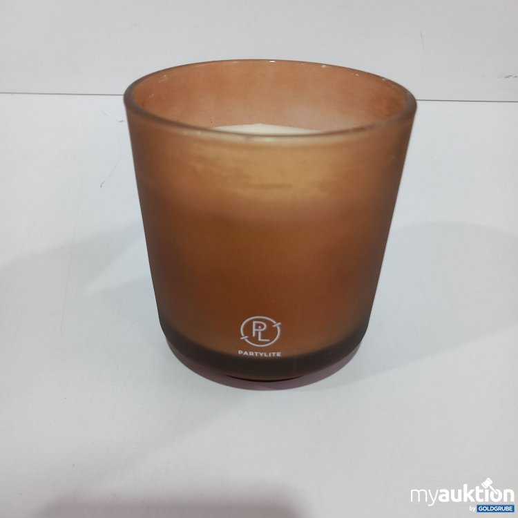 Artikel Nr. 820518 Artikel Nr. 820518: Partylite Kerze im Glas Tamboti Woods 284g