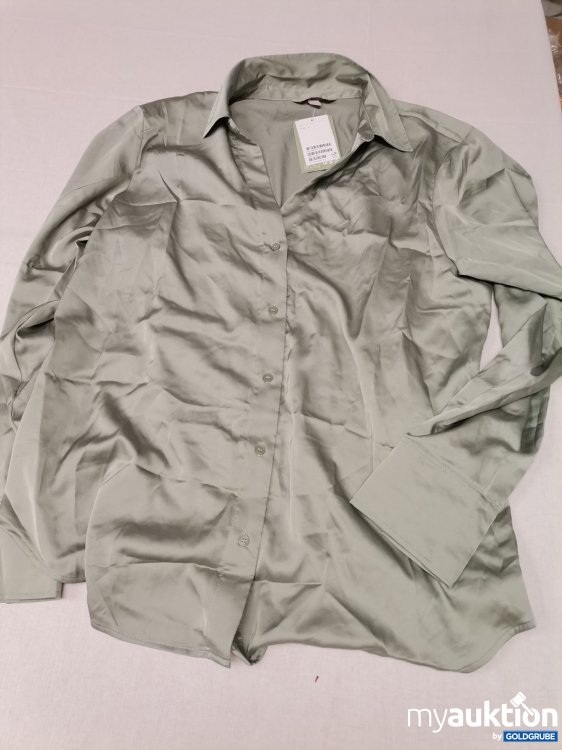 Artikel Nr. 716521 Artikel Nr. 716521: H&M Satin Bluse