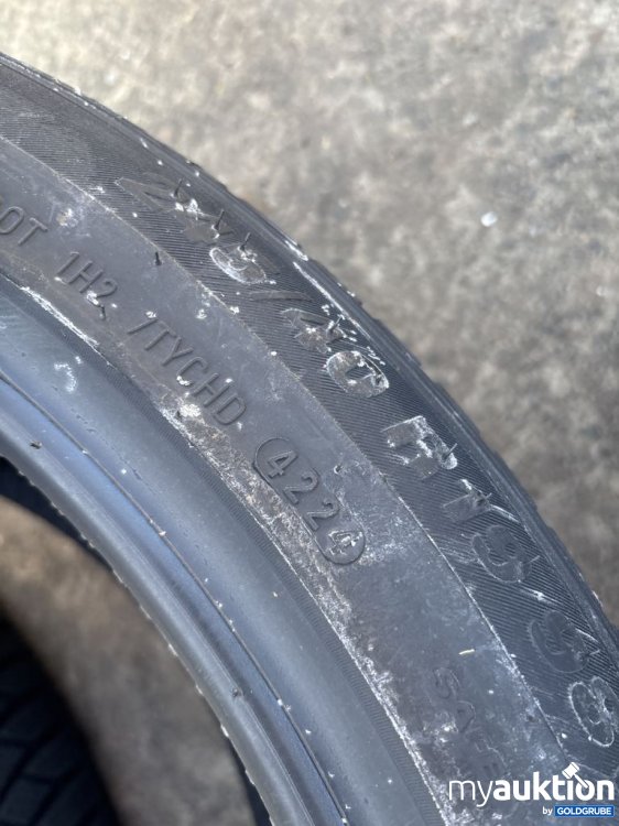 Artikel Nr. 442525: Kumho Wintercraft WP72 245/40 R19 XL