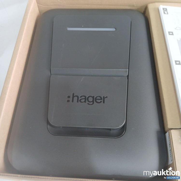 Artikel Nr. 444525 Artikel Nr. 444525: Hager E-Ladestation XVR111S