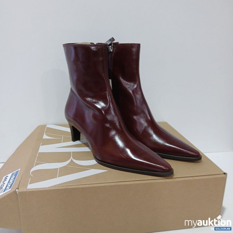 Artikel Nr. 440526 Artikel Nr. 440526: Zara Elegante Lederstiefeletten Damen