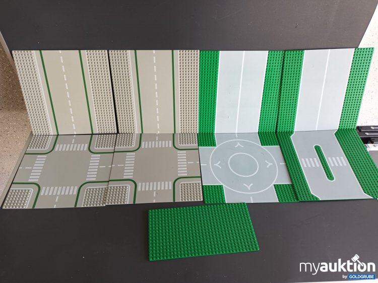 Artikel Nr. 398529 Artikel Nr. 398529: 8 Stück 25x25 Lego Platten + 1 kleine