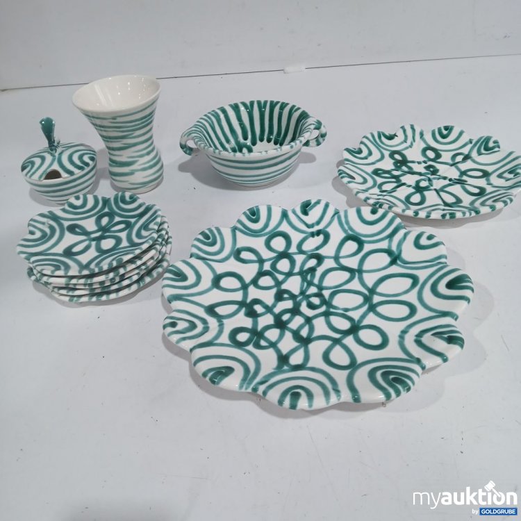 Artikel Nr. 893529: Gmundner Keramik Geschirrset mit grünem Muster