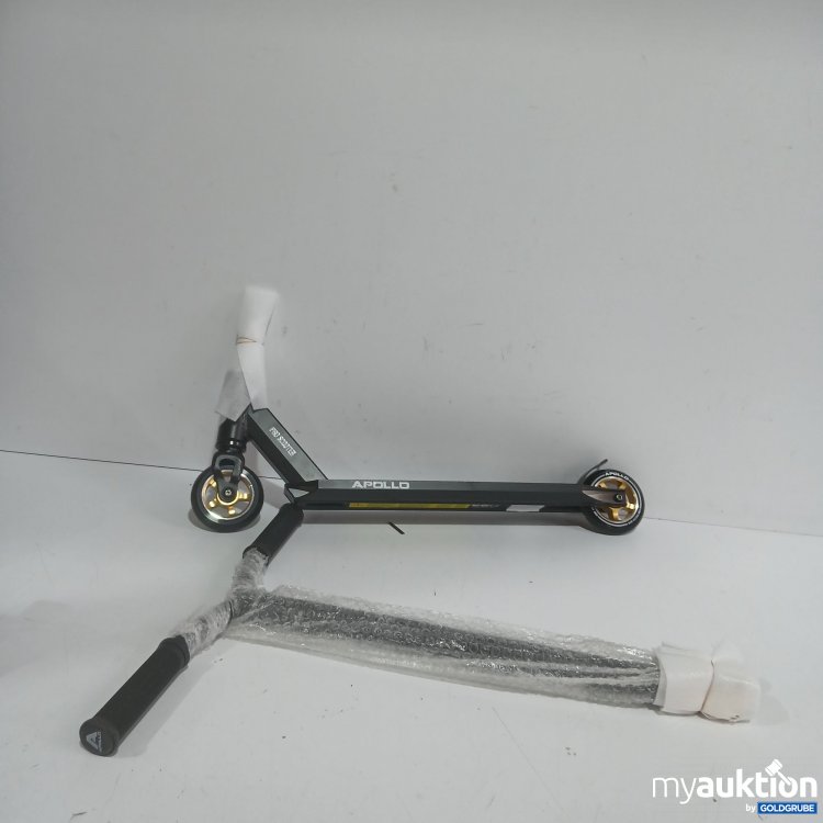 Artikel Nr. 977531: Apollo Stunt Scooter Star Pro Black/Gold 50x80cm 