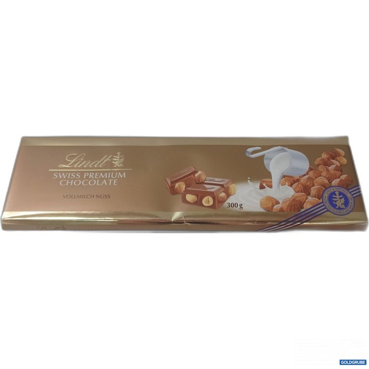 Artikel Nr. 995532 Artikel Nr. 995532: Lindt Swiss Premium Chocolate Vollmilch Nuss 300g
