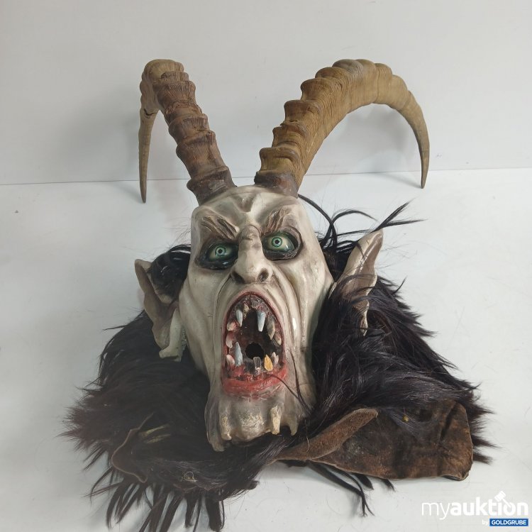 Artikel Nr. 855533 Artikel Nr. 855533: Perchtenmaske gebraucht