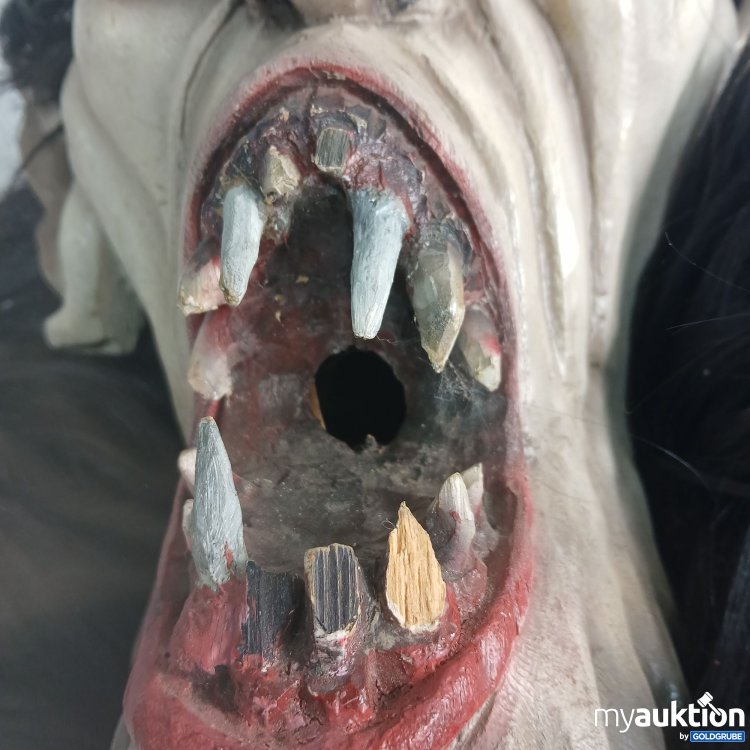 Artikel Nr. 855533 Artikel Nr. 855533: Perchtenmaske gebraucht