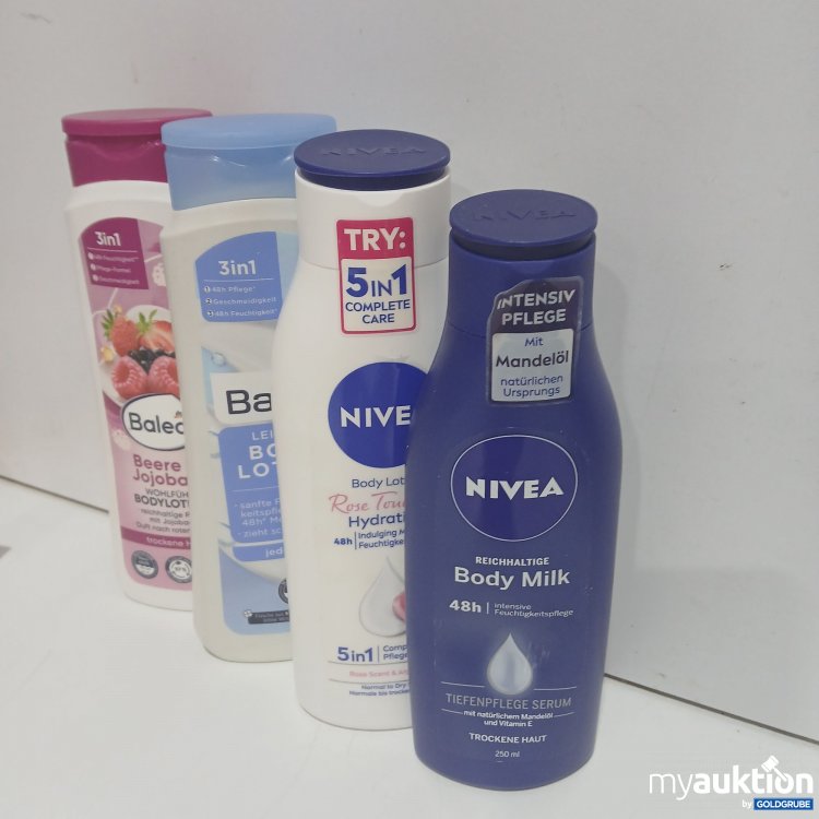 Artikel Nr. 920534: Bodylotion Set diverse Sorten 3 x 400ml , 1 x 250ml  