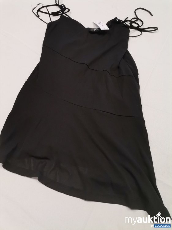 Artikel Nr. 823535 Artikel Nr. 823535: Gina Tricot Minikleid