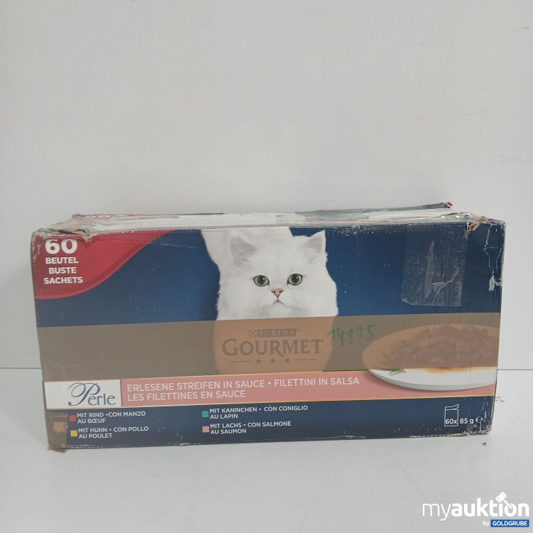 Artikel Nr. 833535 Artikel Nr. 833535: Purina Gourmet Perle Erlesene Streifen in Sauce 60x85g
