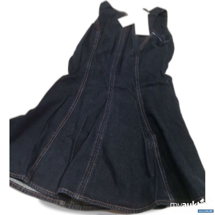 Artikel Nr. 879541 Artikel Nr. 879541: Stradivarius Jeans Kleid