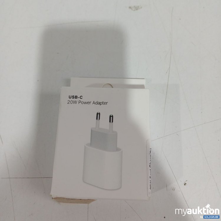 Artikel Nr. 933543 Artikel Nr. 933543: USB-C 20W Power Adapter