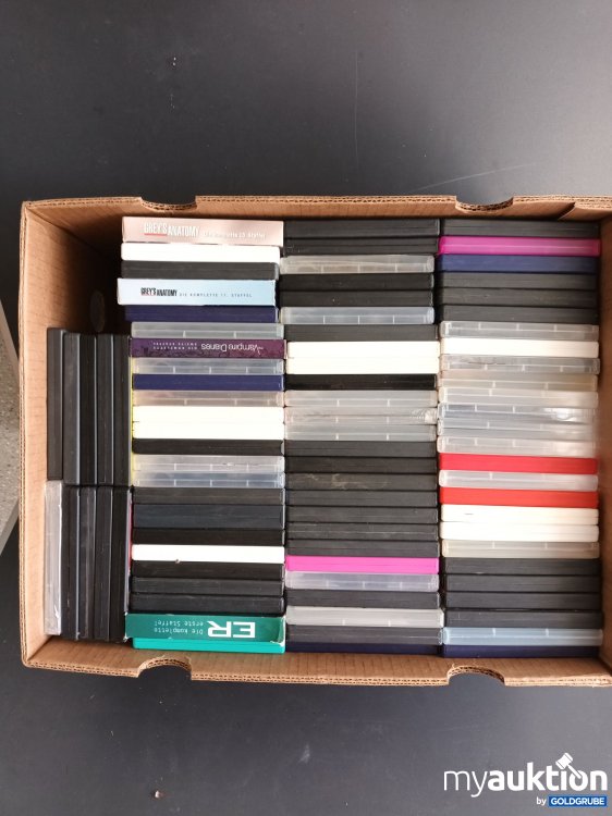 Artikel Nr. 398544 Artikel Nr. 398544: Voller Bananen Karton mit Dvds