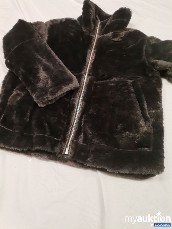 Artikel Nr. 881544 Artikel Nr. 881544: H&M Jacke