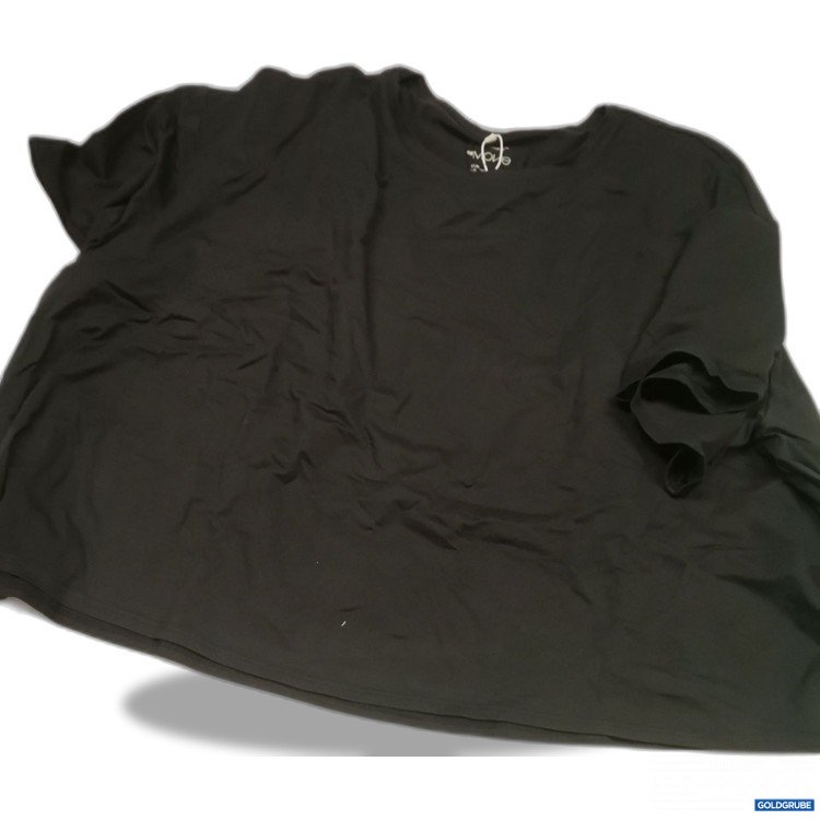 Artikel Nr. 879546 Artikel Nr. 879546: H&M Move Shirt