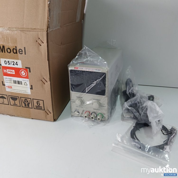 Artikel Nr. 436547 Artikel Nr. 436547: RS Pro Programmable DC Power Supply RS-3005P