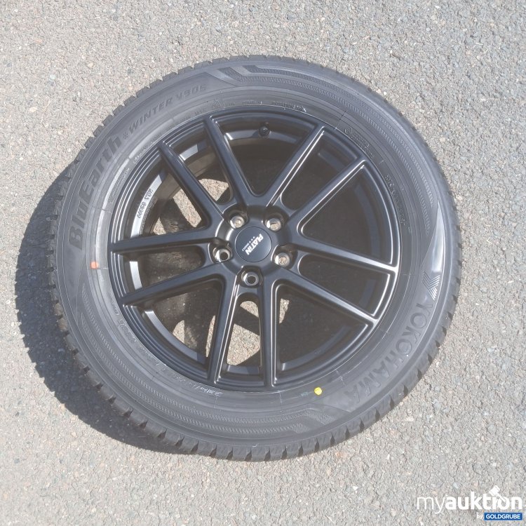 Artikel Nr. 440547: Platin Felge / Yokohama 235/55R18 Reifen