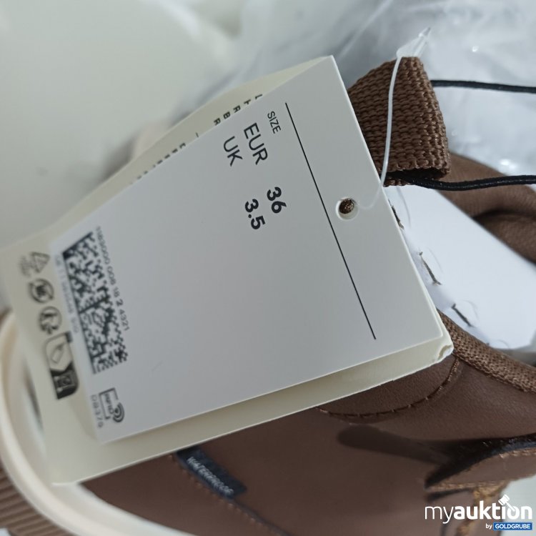 Artikel Nr. 470547 Artikel Nr. 470547: H&M Schuhe