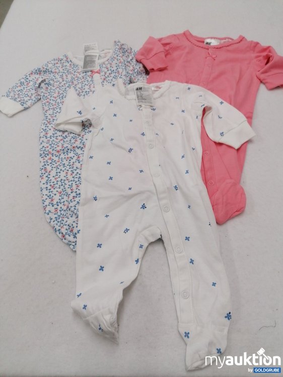 Artikel Nr. 743548 Artikel Nr. 743548: H&M Strampler