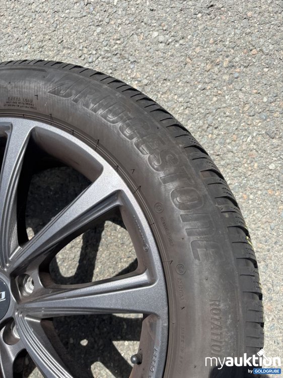 Artikel Nr. 444554: Bridgestone LM005 235/55 R19 mit Felge