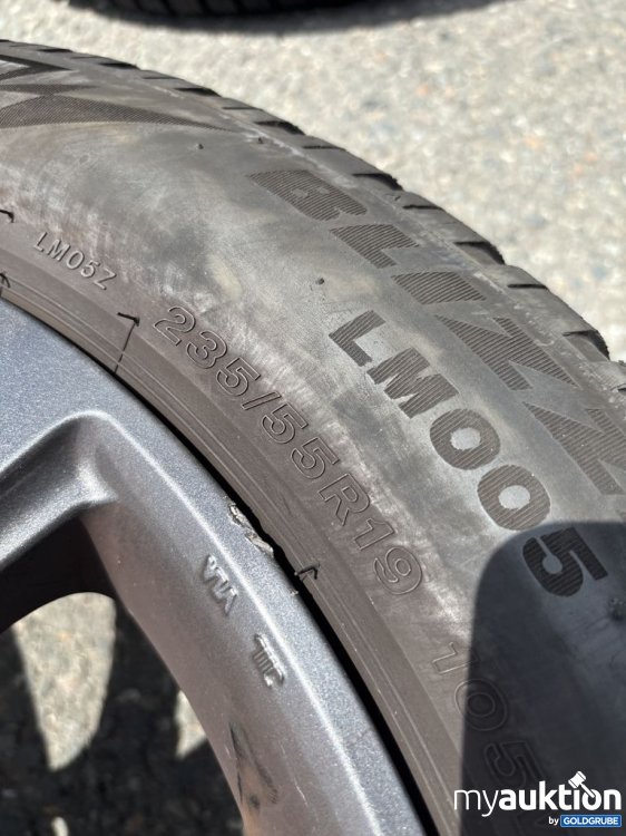 Artikel Nr. 444554: Bridgestone LM005 235/55 R19 mit Felge