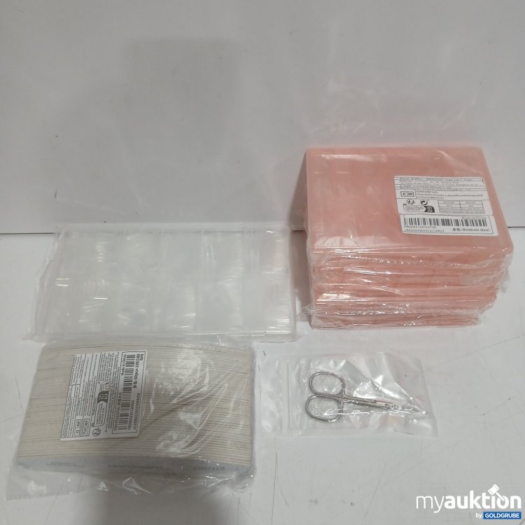 Artikel Nr. 468554: Yiwu Yansheng diverse Nägel, 50x Nagelfeilen, Nagelschere