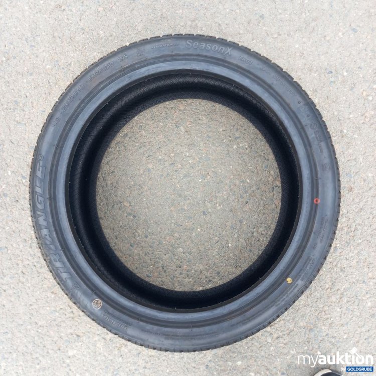 Artikel Nr. 523554: Triangle SeasonX 235/40R19 96Y
