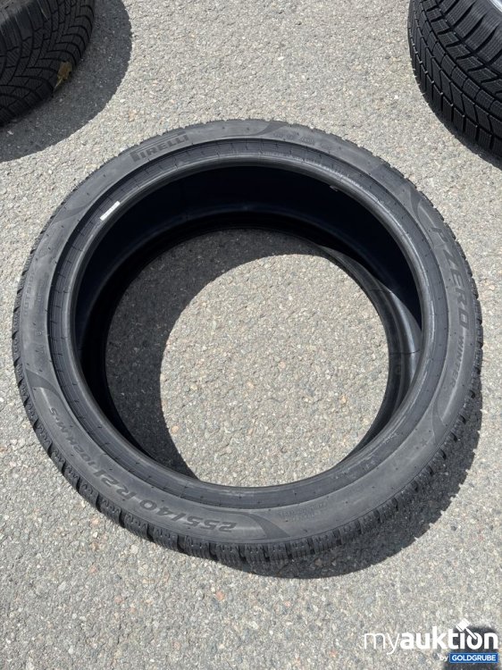 Artikel Nr. 444556 Artikel Nr. 444556: Pirelli Zero Winter 255/40 R21 XL