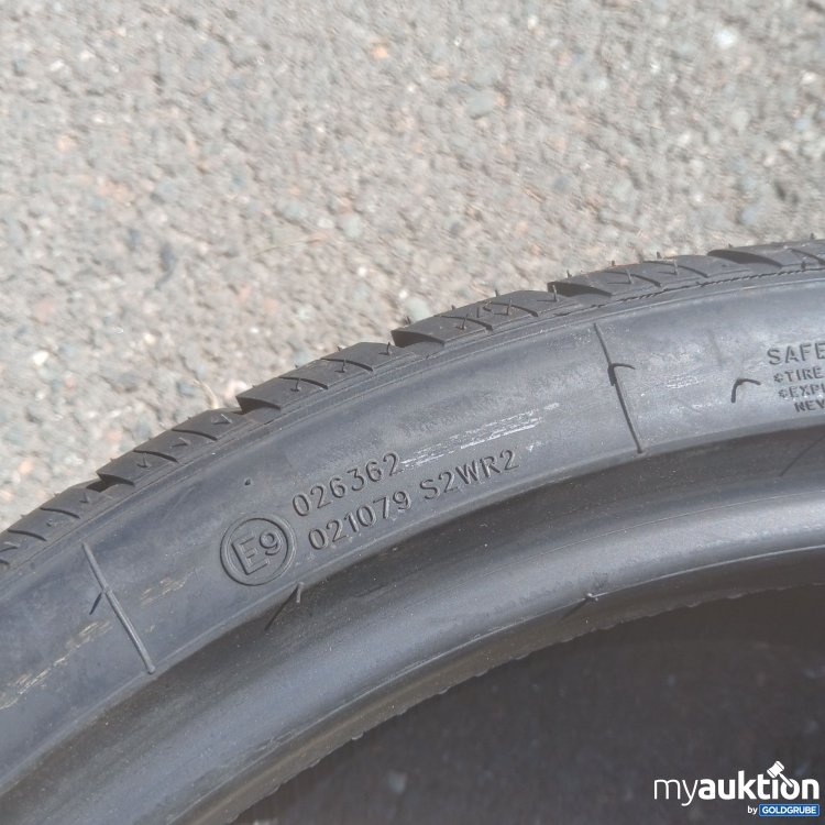Artikel Nr. 440557: Atlas 225/35R19 Reifen