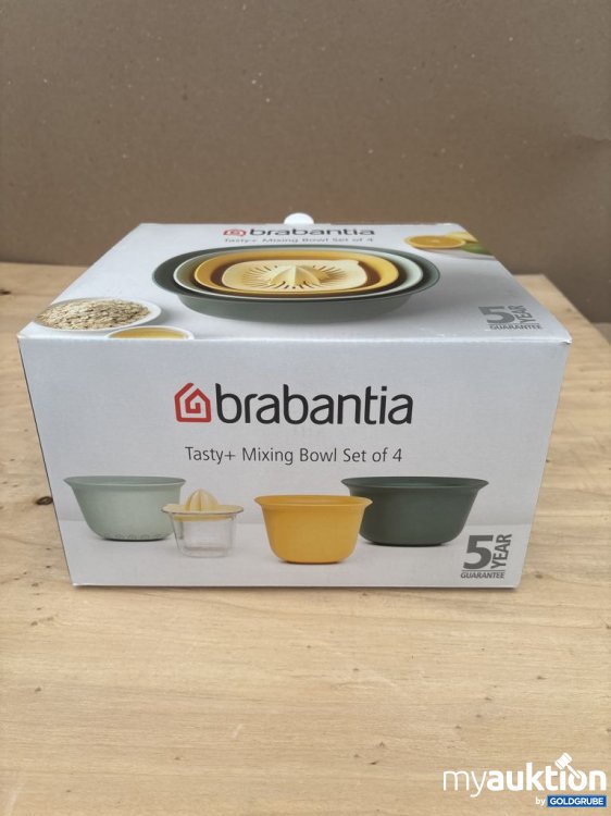 Artikel Nr. 921558: brabantia Tasty+ Mixing Bowl Set 2 Bowls, Colander and Measuring Jug TEXT=Komplettes – Rührschüsseln mit 3,2 l und 1,5 3.2l