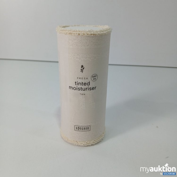 Artikel Nr. 795561 Artikel Nr. 795561: Fresh Tinted Moisturiser Tan SPF15 30ml