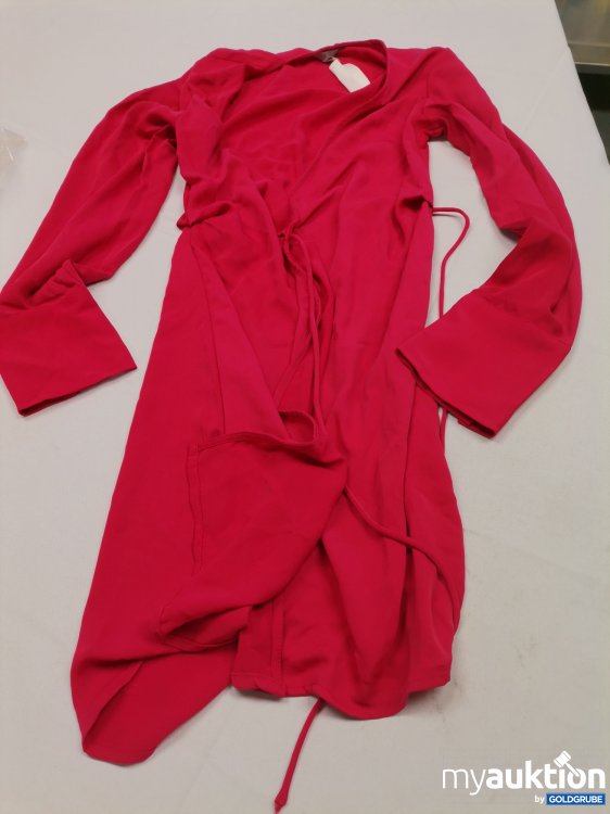 Artikel Nr. 823561 Artikel Nr. 823561: H&M Wickelkleid