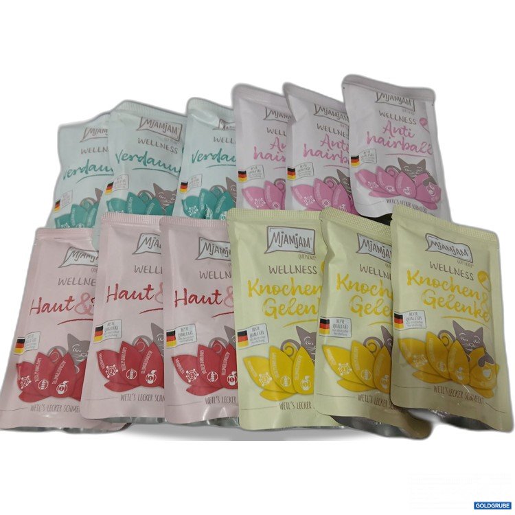 Artikel Nr. 954561: Mjamjam Katzenfutter div. Sorten 12 x 125g