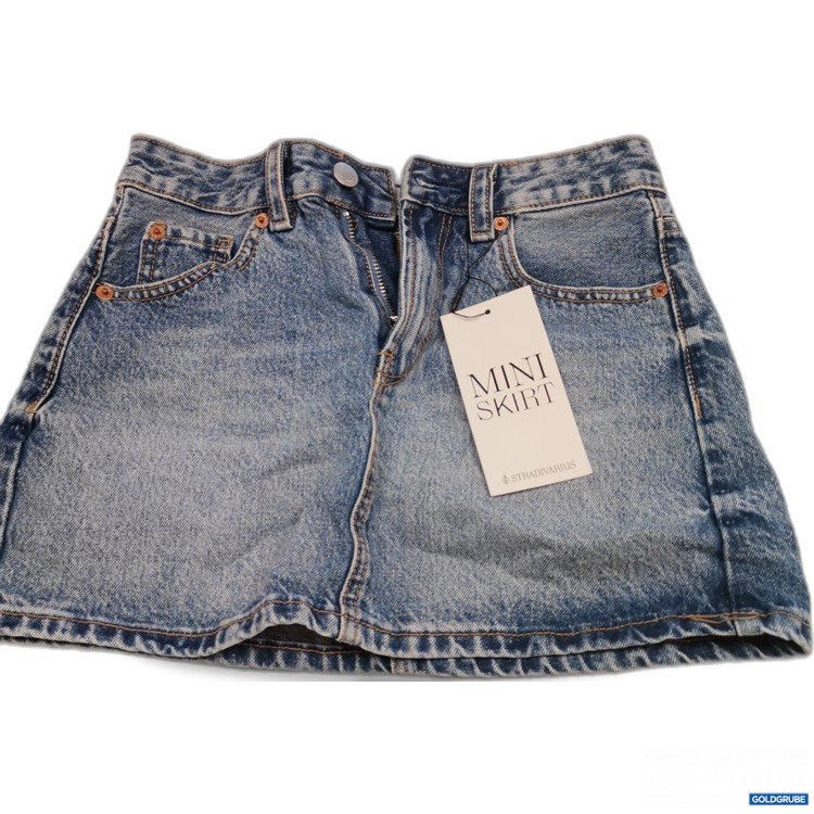 Artikel Nr. 838562 Artikel Nr. 838562: Stradivarius Jeans Mini