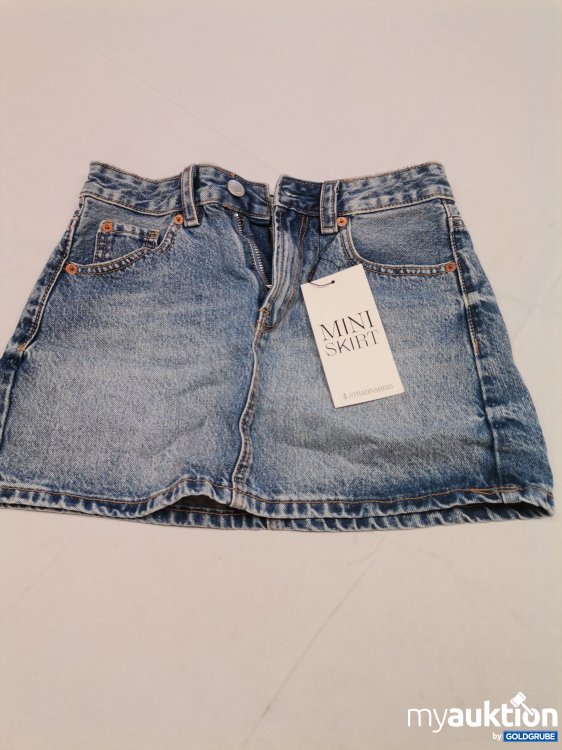 Artikel Nr. 838562 Artikel Nr. 838562: Stradivarius Jeans Mini