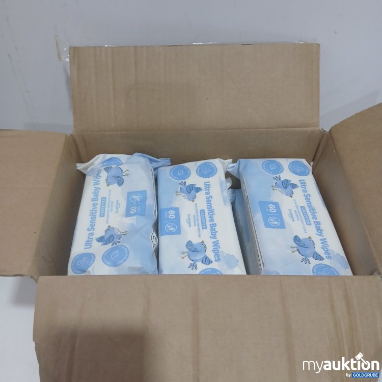 Artikel Nr. 468565 Artikel Nr. 468565: 18x Pack Ultra Sensitive baby 60 Wipes Karton beschädigt