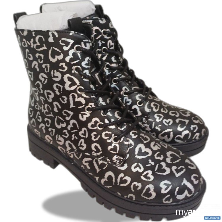 Artikel Nr. 980567 Artikel Nr. 980567: FRIBOO Stiefel schwarz mit Herzmuster