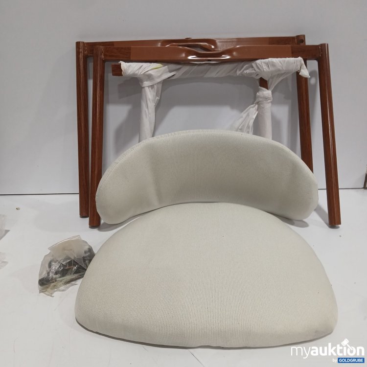 Artikel Nr. 955568: Stuhl ca 40x40cm Holz Beine