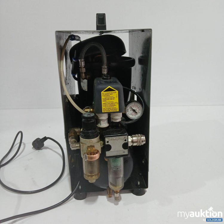 Artikel Nr. 805569 Artikel Nr. 805569: Schneider Kompressor Silent Master SEM 30-8-4 W