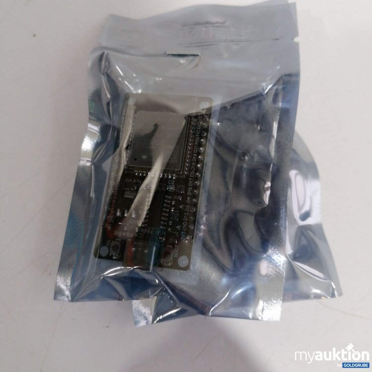 Artikel Nr. 827569 Artikel Nr. 827569: ESP32 WiFi Bluetooth Development Board 2x