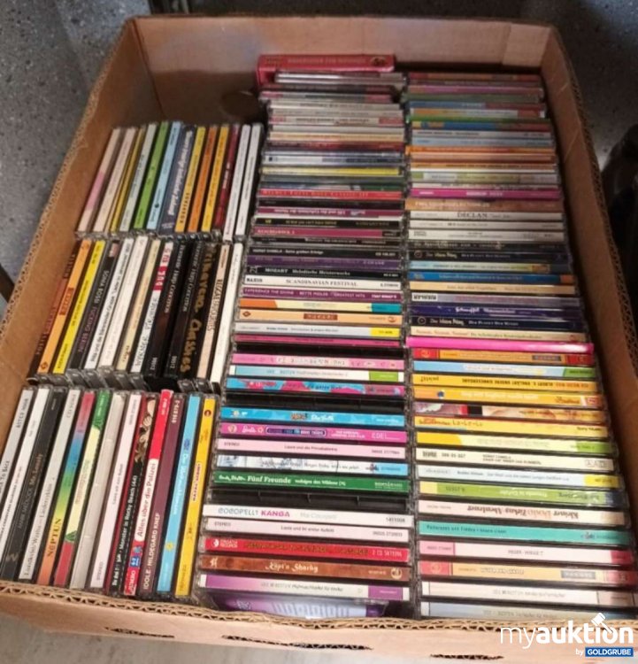 Artikel Nr. 907571: Karton voll mit Musik Cds