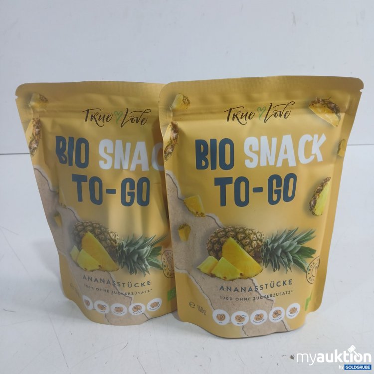 Artikel Nr. 996572 Artikel Nr. 996572: True Love Bio snack to go Ananasstücke je 130g