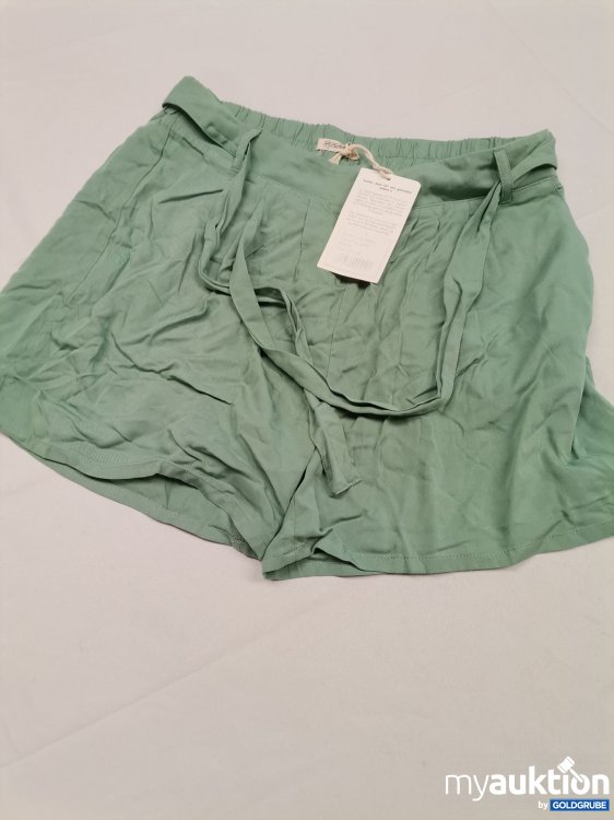 Artikel Nr. 836573: Zerum Shorts