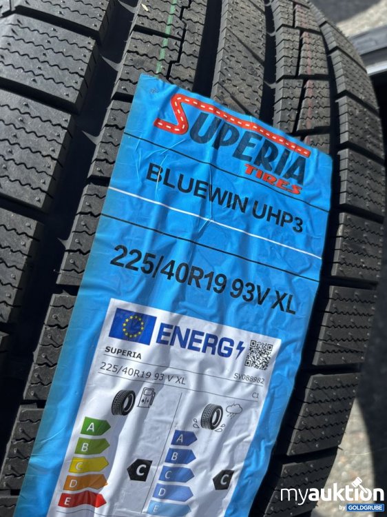 Artikel Nr. 444575 Artikel Nr. 444575: Superia Bluewin UHP3 225/40 R19 93V XL