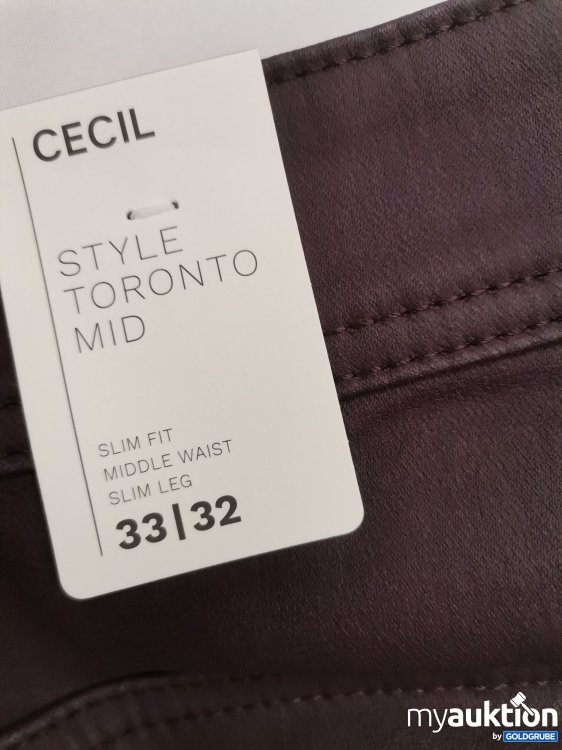 Artikel Nr. 879576 Artikel Nr. 879576: Cecil Hose Lederoptik