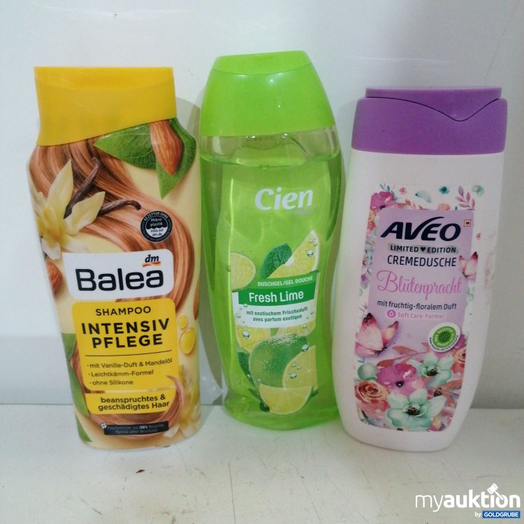Artikel Nr. 724577: Diverse Duschgel- und Shampoo