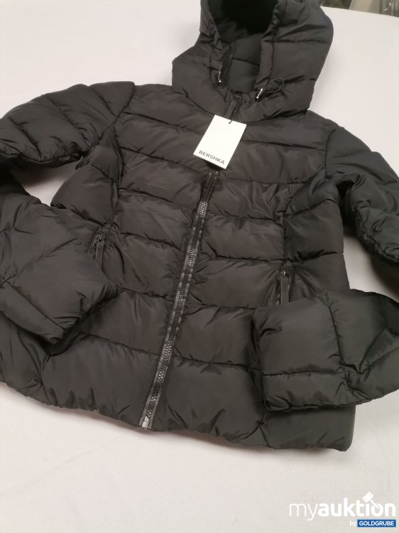 Artikel Nr. 836581: Bershka Jacke 