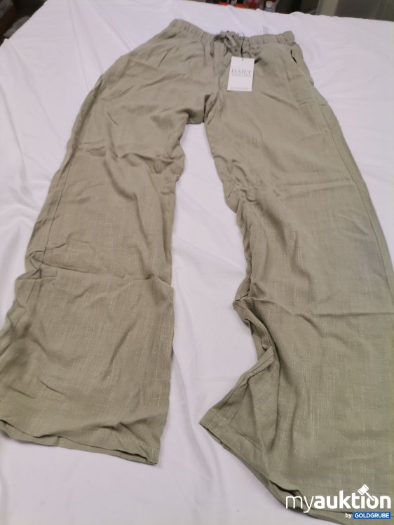 Artikel Nr. 435584 Artikel Nr. 435584: Stradivarius Leinen Schlupfhose
