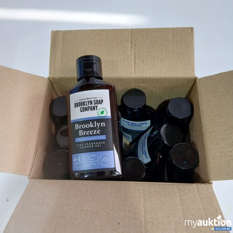 Artikel Nr. 805588 Artikel Nr. 805588: Brooklyn Soap Company Brooklyn Breeze Shower Gel 12x50ml
